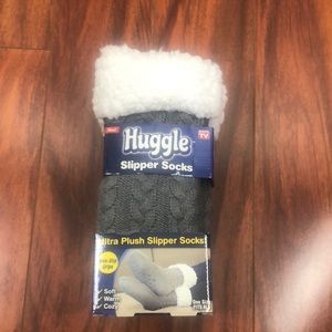 Huggle slipper socks